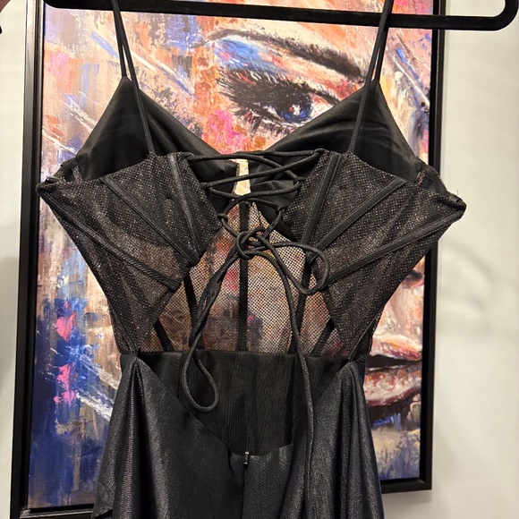 Prom dress - Picture 4 of 7